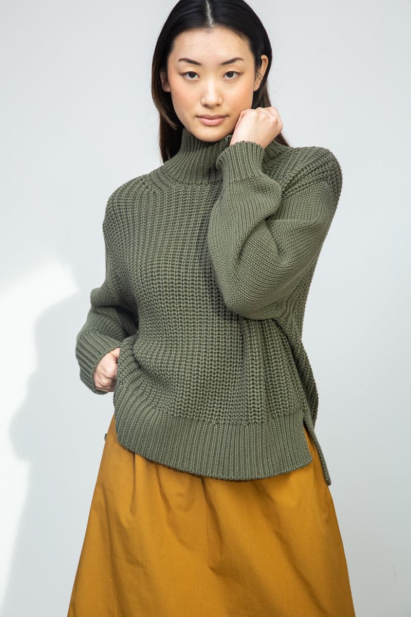 Tora Organic Cotton Knitted Jumper in Soft Khaki